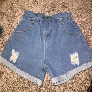 WEARJEANS // Elastic Scrunched Top Jean Shorts